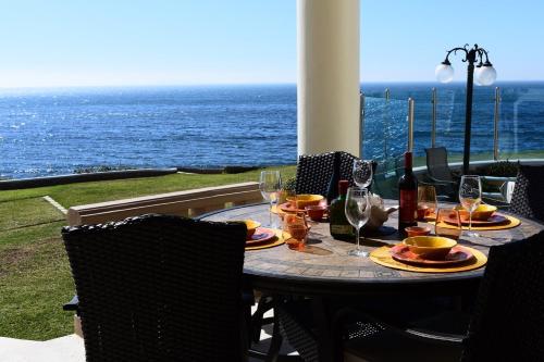 La Mansion Residency Suites Ensenada in El Sauzal