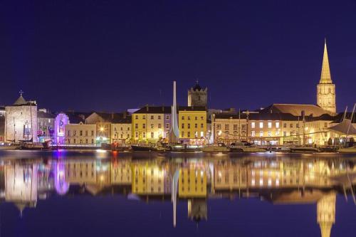 Trinity Apartments Four 1-Bedroom Apts Waterford City Centre in Waterford