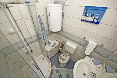 Holiday Home Listeši 1 - image 3
