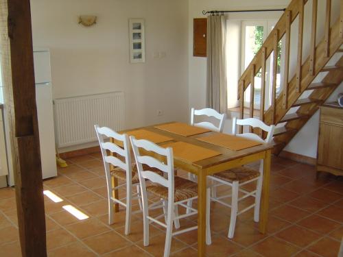 Villas de Leypinas Gites Room Type - Two-Bedroom House