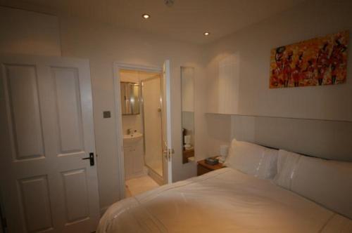69TheGrove - image 4
