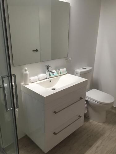 Luxury King Suite
