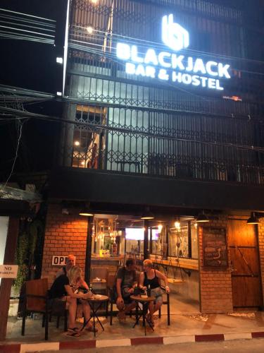 Blackjack Bar and Hostel – Chaweng Beach, UT