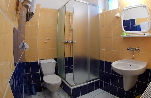 Hotel Pod Trzema Rozami