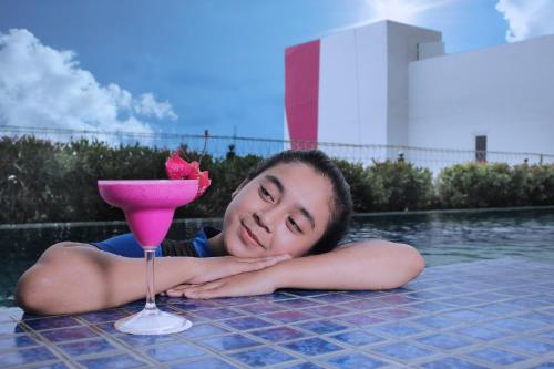 Piscina, Favehotel Madiun in Madiun