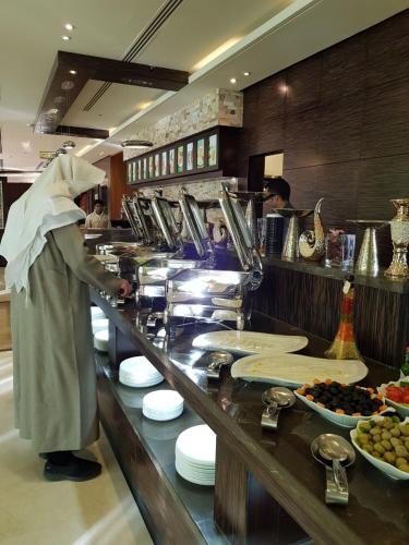 Thwary Hotel Suites – Riyadh, NY
