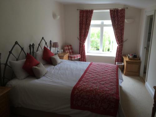 The Manor House - image 3