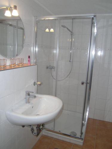 Vannas istaba, Ferienwohnung Barzen in Ralingen
