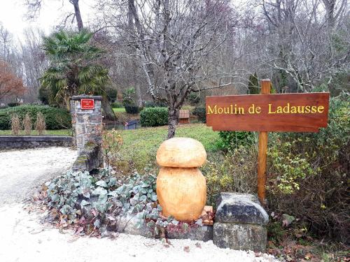 Moulin De Ladausse