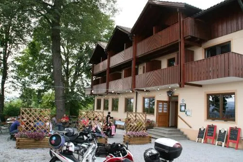 Berggasthof Hinhart in Regen, Deutschland