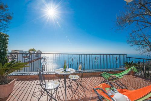 Apartment with Terrace