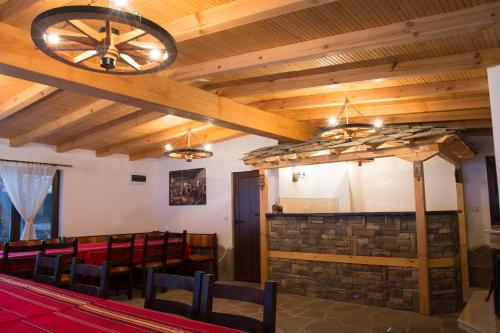 Guest House Ivan - image 8