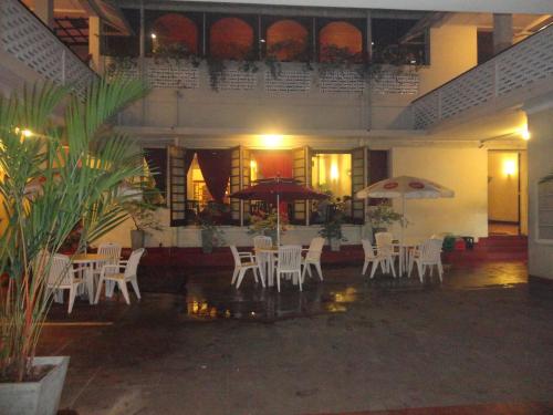 Facilities, Shalimar Hotel in Maradana
