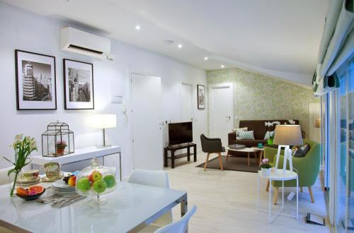 Feelathome Madrid Suites Apartments - image 14
