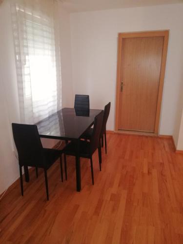  Apartment Gabi in Omiš