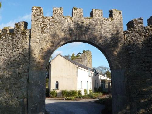 . Castlemartyr Holiday Mews 2 bed