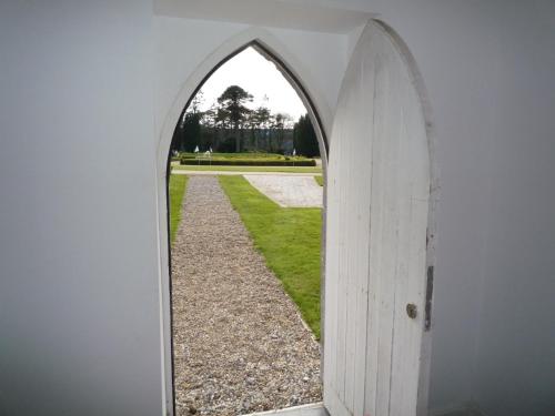 Castlemartyr Holiday Mews 3 bed - image 3