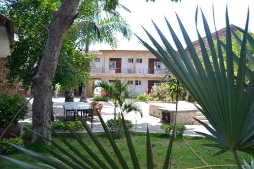 Photo - Serene Beach Resort