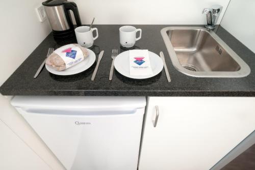 Cabinn Apartments - image 3