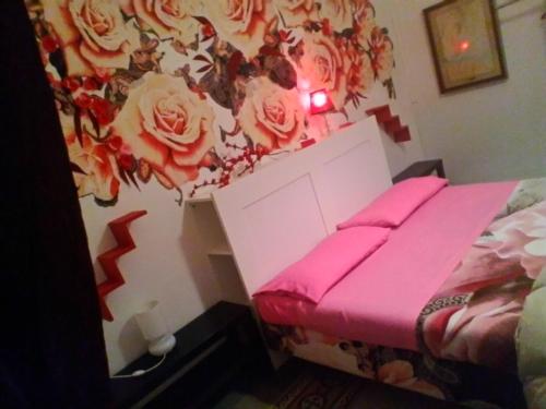 Double Room with Shared Bathroom image 5