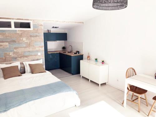  Beach Studio Cascais, Unterkunft in Cascais