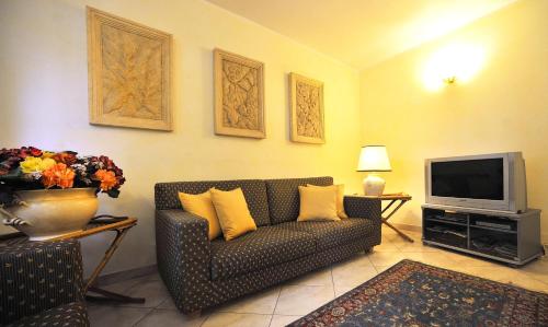 Hotel Riviera Blu - image 2