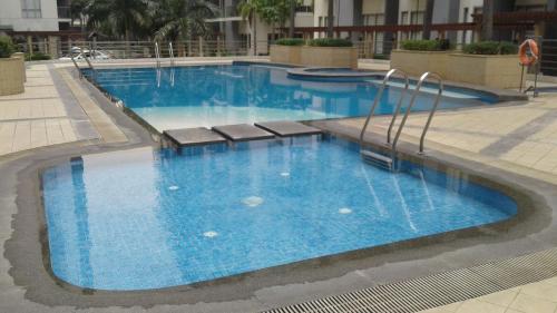 One Palm Tree Apartments, Manila (fotografie 9)