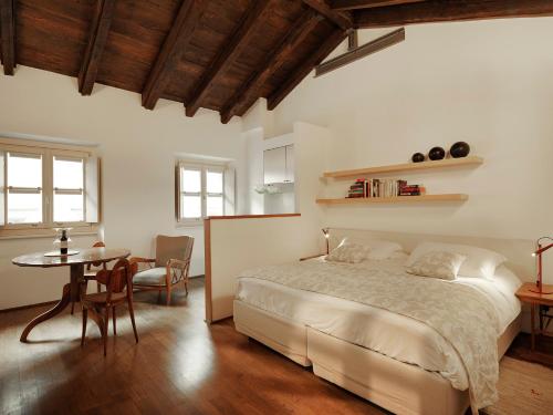 Boutique Hotel Albero Nascosto – Trieste, FL