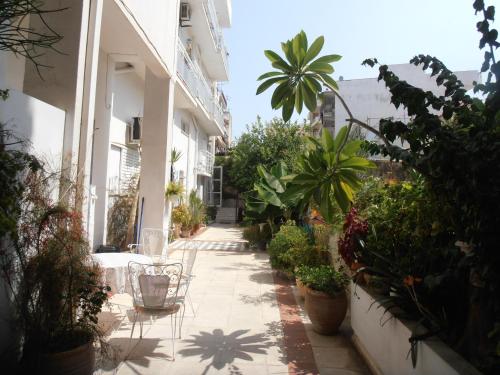Diana Rooms - image 6