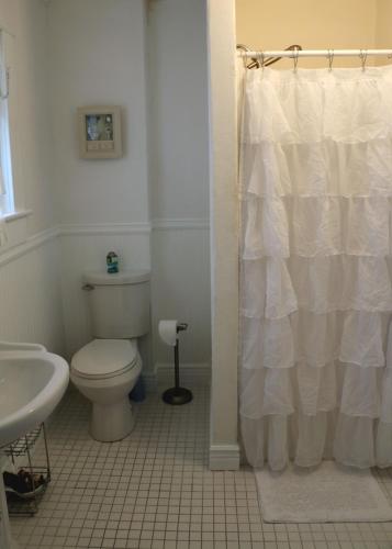 The Londoner Bed & Breakfast - image 2