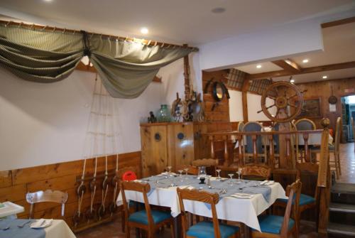 Buccaneers Boutique Guest House - image 8