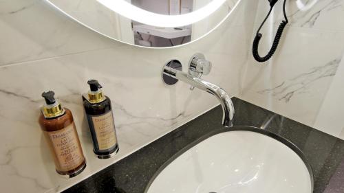 SZEWSKA 22 BOUTIQUE, Cracovie (photo 9)