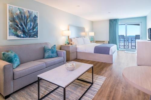 King Room with Balcony - Oceanfront View
