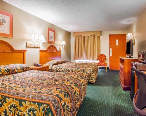 Rodeway Inn Mount Laurel Hwy 73 - image 11