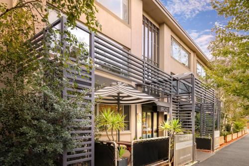 Birches Serviced Apartments, Melbourne