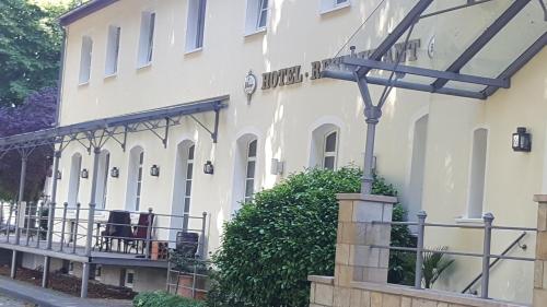 X-TRA Hotel