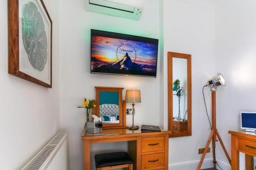 Tyndale B&B Torquay - image 14
