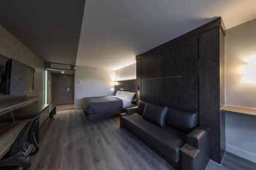 130001384 Hôtel & Suites Normandin Lévis