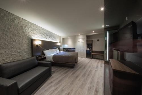 130002060 Hôtel & Suites Normandin Lévis