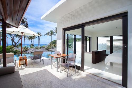 View, The Racha in Racha Island