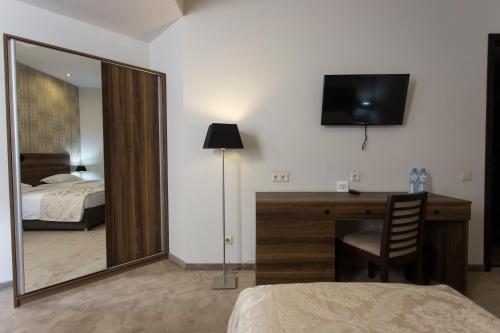 Old Meidan Tbilisi Located in Tbilisi City Center, Old Meidan Tbilisi is a perfect starting point from which to explore Tbilisi. Both business travelers and tourists can enjoy the hotels facilities and services. Free W