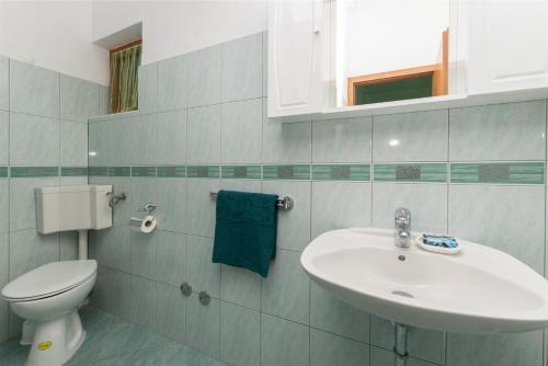 Apartments Albina - image 12