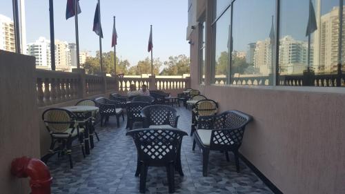 Boulevard City Suites Hotel Apartments - image 5