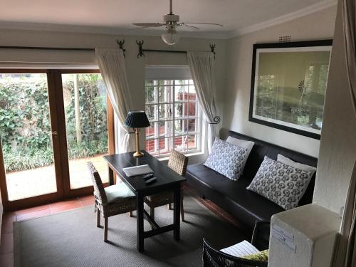 Waterfall Cottages – Johannesburg, DC