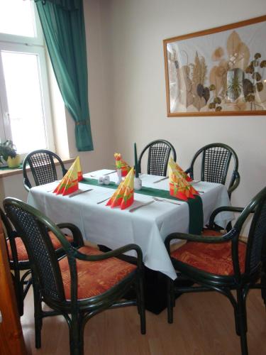 Hotel Friesen - main image