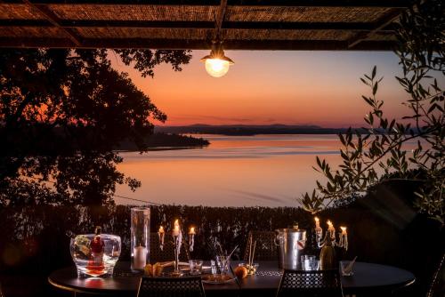  Villa Biancaluna, Unterkunft in Ortsteil San Feliciano