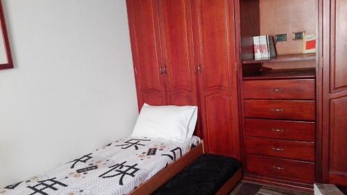 Superior Quadruple Room image 6