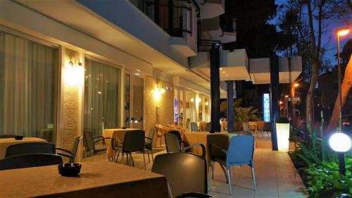  Canasta, Pension in Riccione