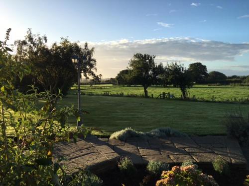 The Moorhead Bed & Breakfast - image 4
