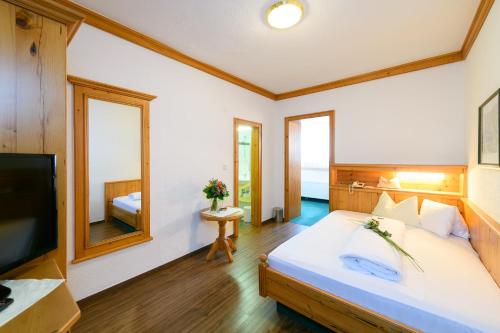 Alpenpark Resort Superior - image 11